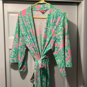 Lilly Pulitzer bathrobe never worn